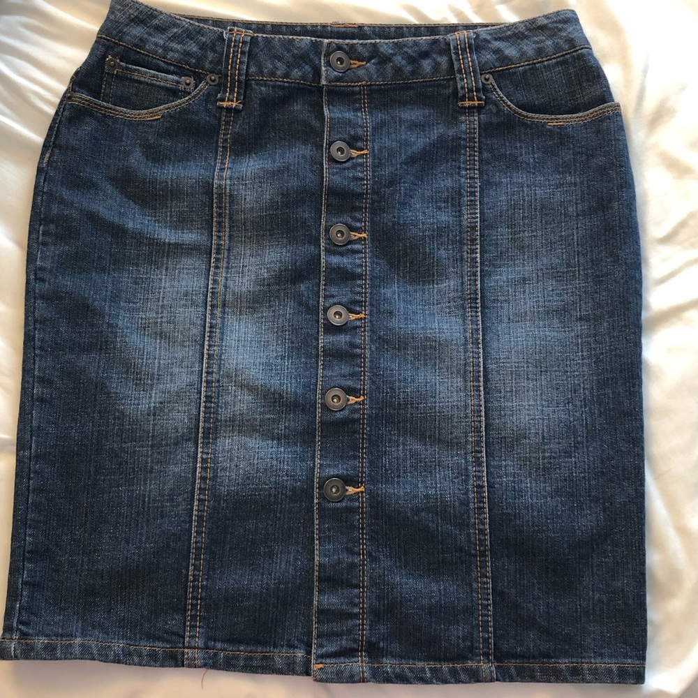 Apt. 9 petite denim button skirt